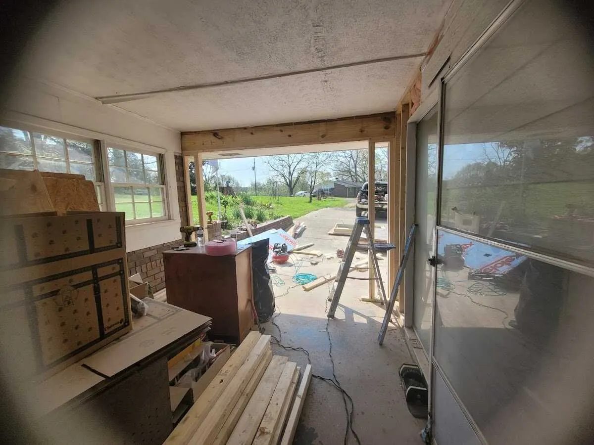 Air movers and dehumidifier for Water Mitigation Services in Lyndhurst